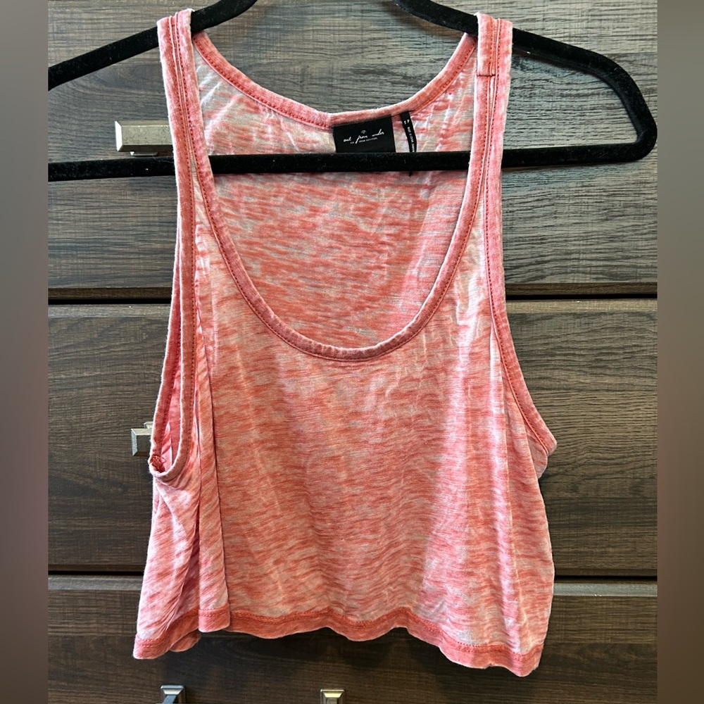 Cropped tank